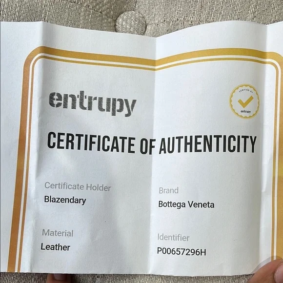 Bottega Venetta Pink wallet (chain for reference only) - Picture 4 of 8